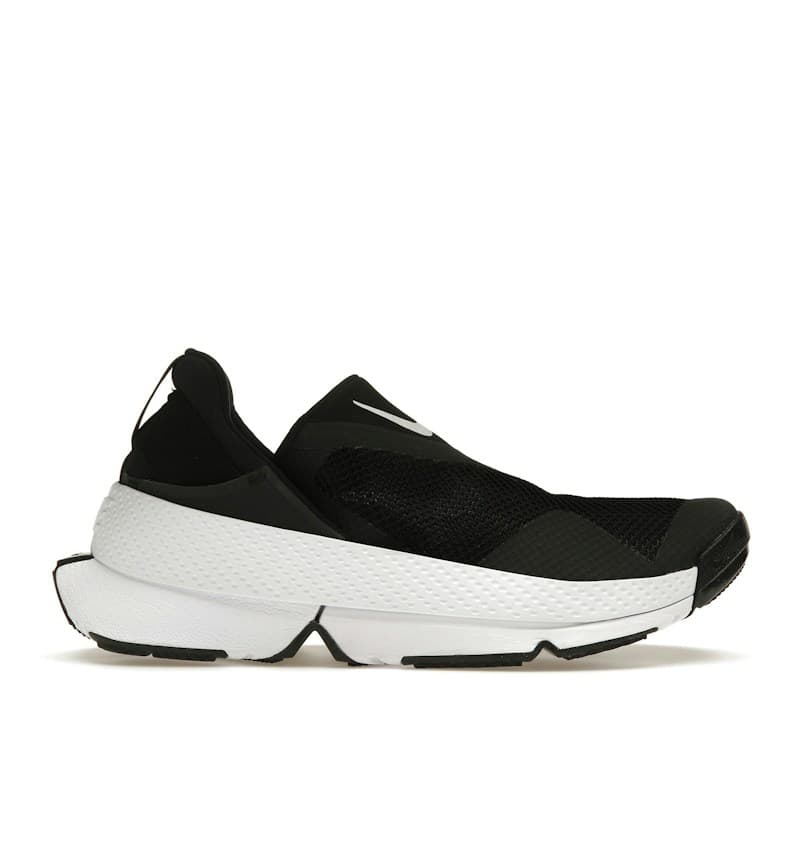 W Nike Go FlyEase "Black / White"