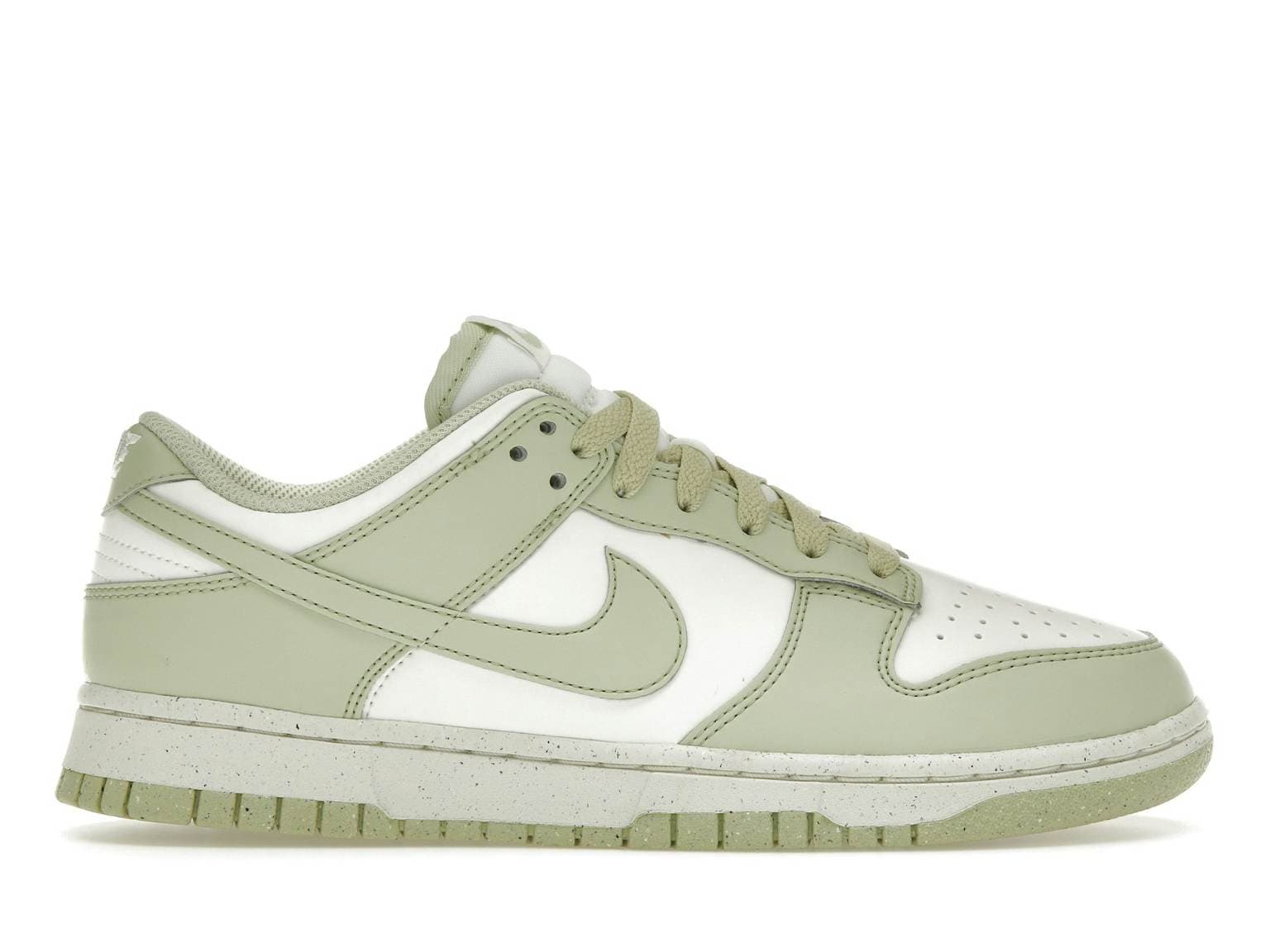 W Nike Dunk Low Next Nature "Olive Aura"