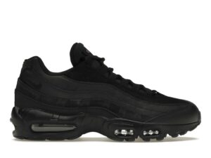 Nike Air Max 95 Essentials "Triple Black"