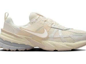 W Nike V2K Run "Pale Ivory"