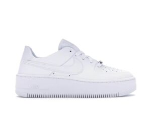 W Nike Air Force 1 Sage Low "Triple White"