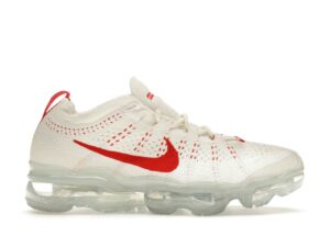 W Nike Air Vapormax 2023 Flyknit "Sail/ Track Red"