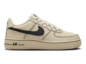 W Nike Air Force 1 Low '07 LV8